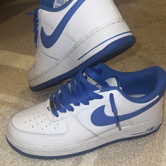 Nike Air Force 1 - Picture 2 of 9